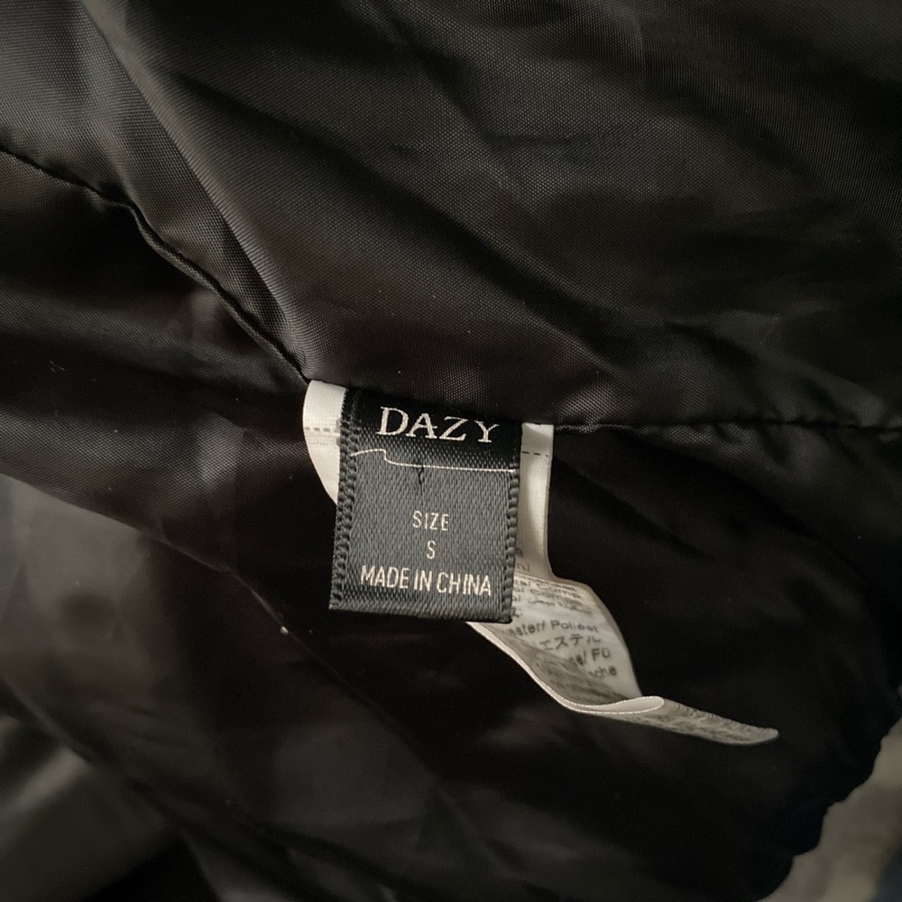 Dazy Color Block Puffer Coat - image 4